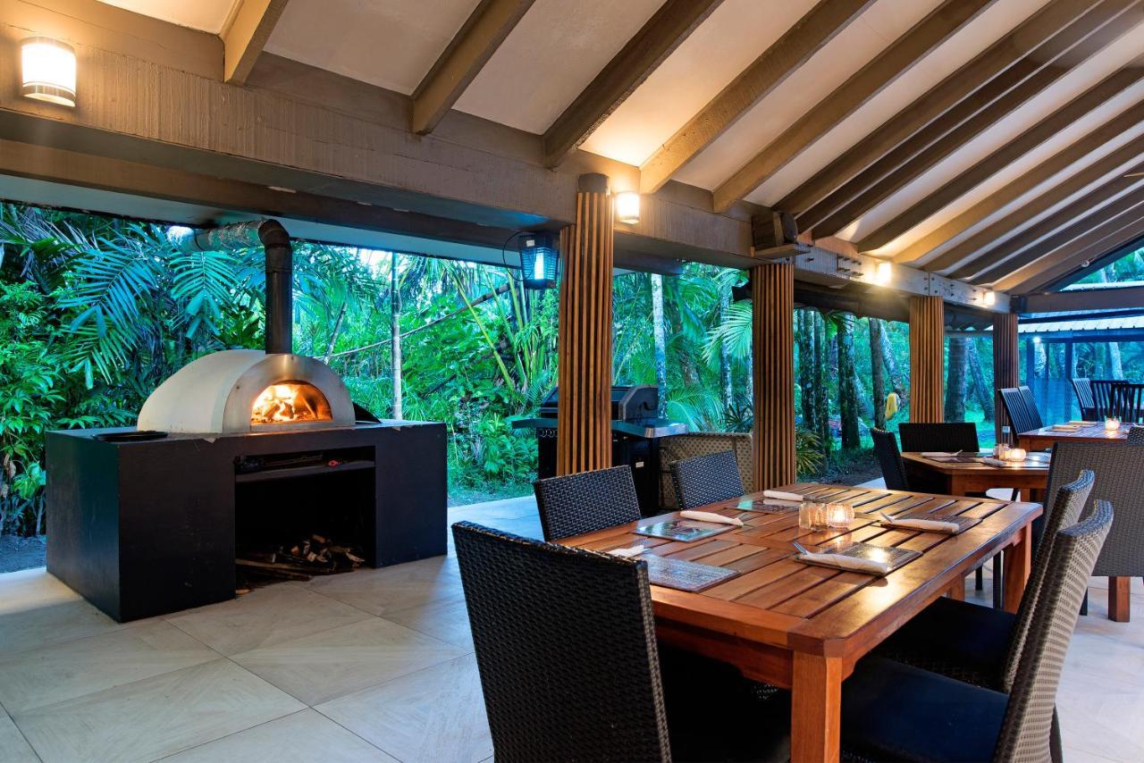 Ultiqa Fiji Palms Beach Resort Pacific Harbour Esterno foto